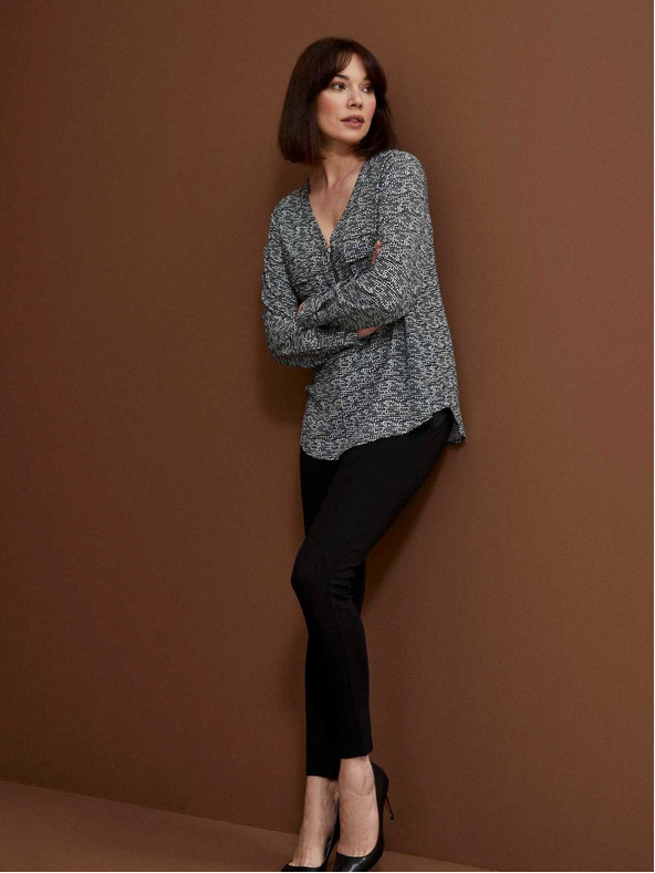 Moodo Bílo-černá dámská vzorovaná halenka Moodo