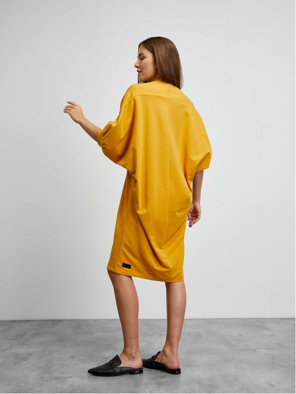 ZOOT.lab Hořčicové dámské volné mikinové šaty METROOPOLIS by ZOOT.lab Vanity