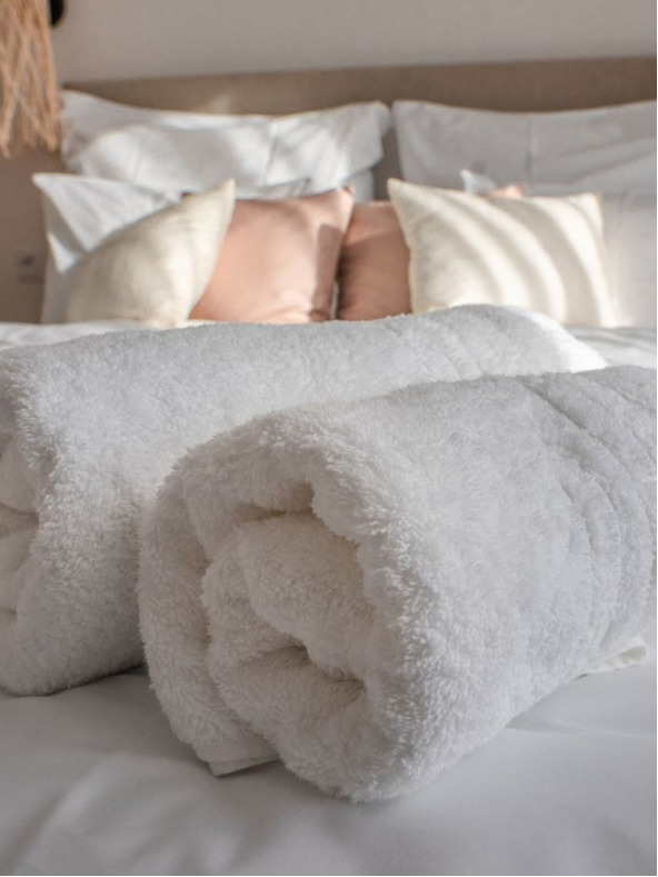 Kvalitex Froté osuška 70x140cm hotel bílá 450g/m2