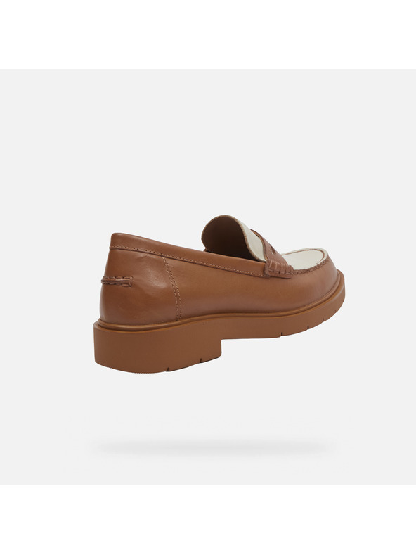 Geox Hnědé dámské mokasíny Geox Spherica EC1