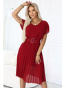 numoco 465-5 MIA Plisované šifonové midi šaty s širokým páskem - vínové