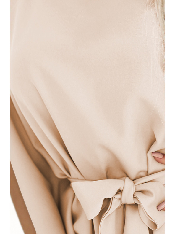 numoco 287-38 SOFIA Motýlí šaty s vázáním v pase - tmavě béžové