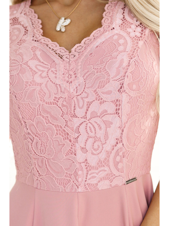 numoco Elegantní dlouhé krajkové šaty s výstřihem Numoco