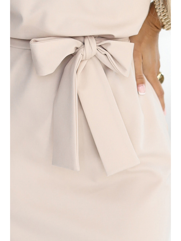 numoco 240-5 ROXI šaty s asymetrickou sukní a páskem - béžové