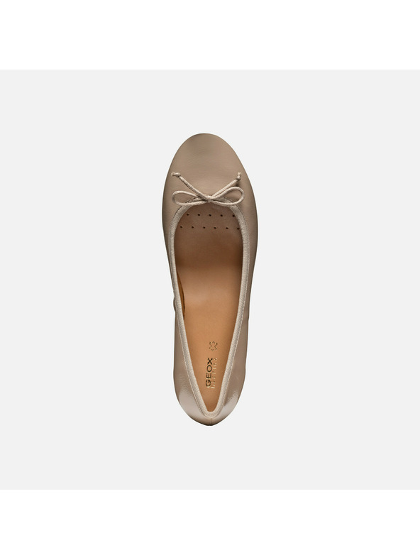 Geox Béžová dámská obuv na podpatku Geox Floretia