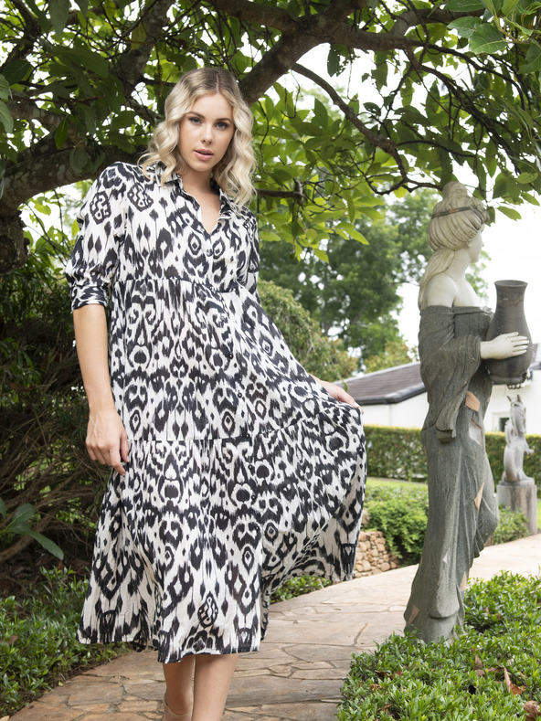 Orientique Bílo-černé dámské vzorované midišaty Orientique Izmir