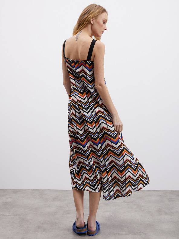 ZOOT.lab Bílo-černé dámské vzorované midišaty ZOOT.lab Nichel