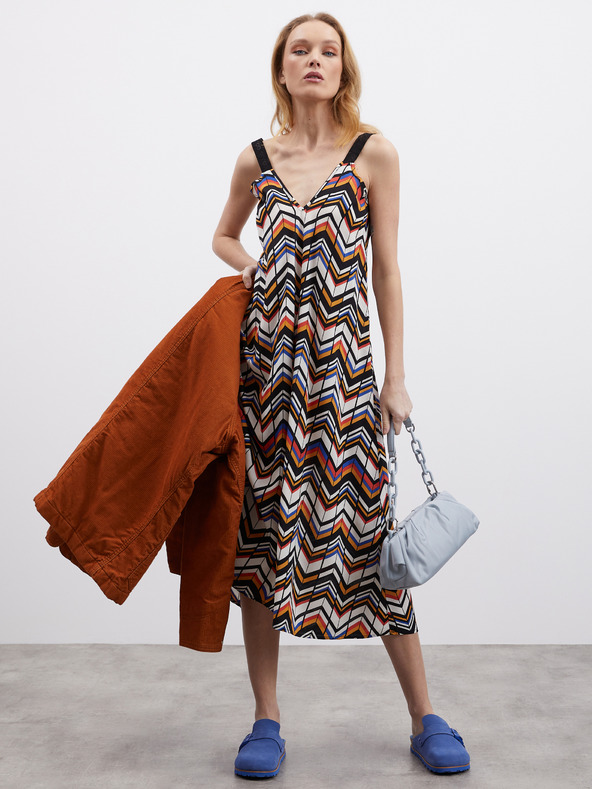 ZOOT.lab Bílo-černé dámské vzorované midišaty ZOOT.lab Nichel