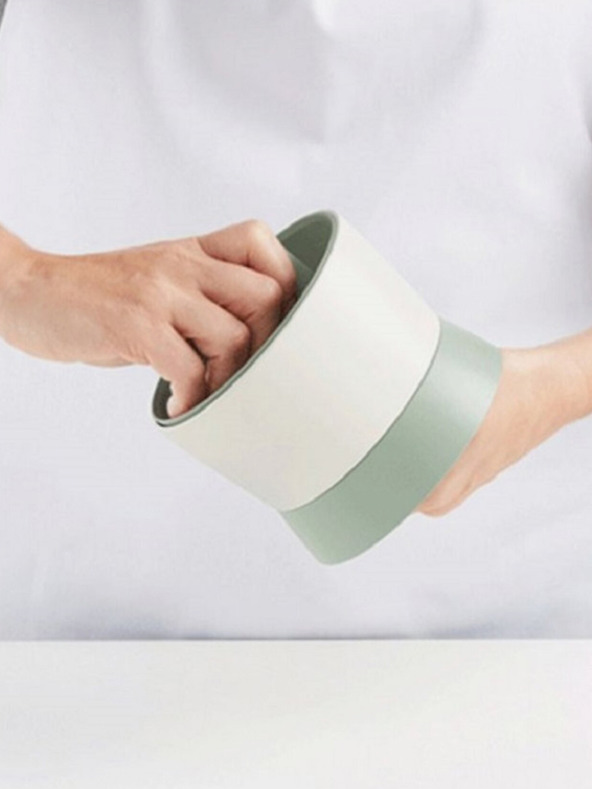 Lékué Bílo-zelený kráječ na brokolici a květák Lékué