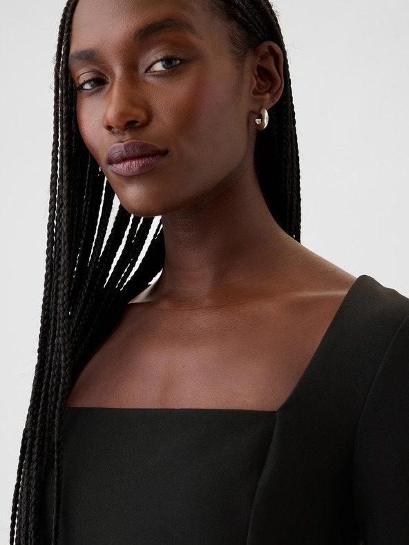 GAP Strečové mini šaty GAP