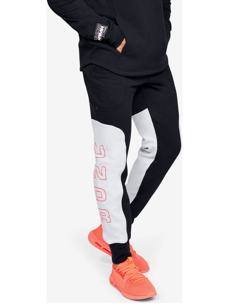 Under Armour Pánské tepláky Under Armour Moments Fleece Pant
