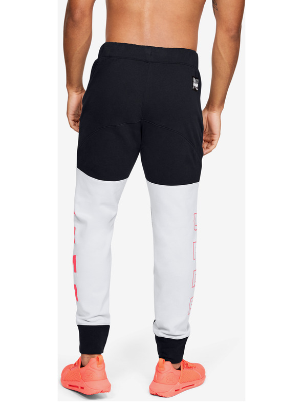 Under Armour Pánské tepláky Under Armour Moments Fleece Pant
